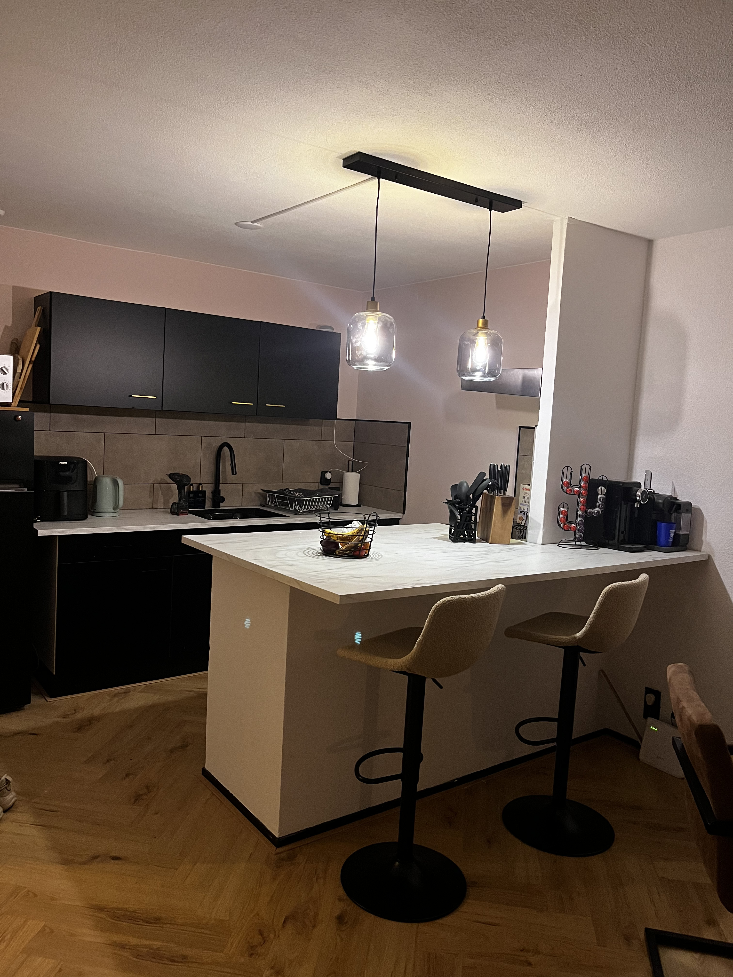 Grote renovatie van keuken tot vloer — foto 2