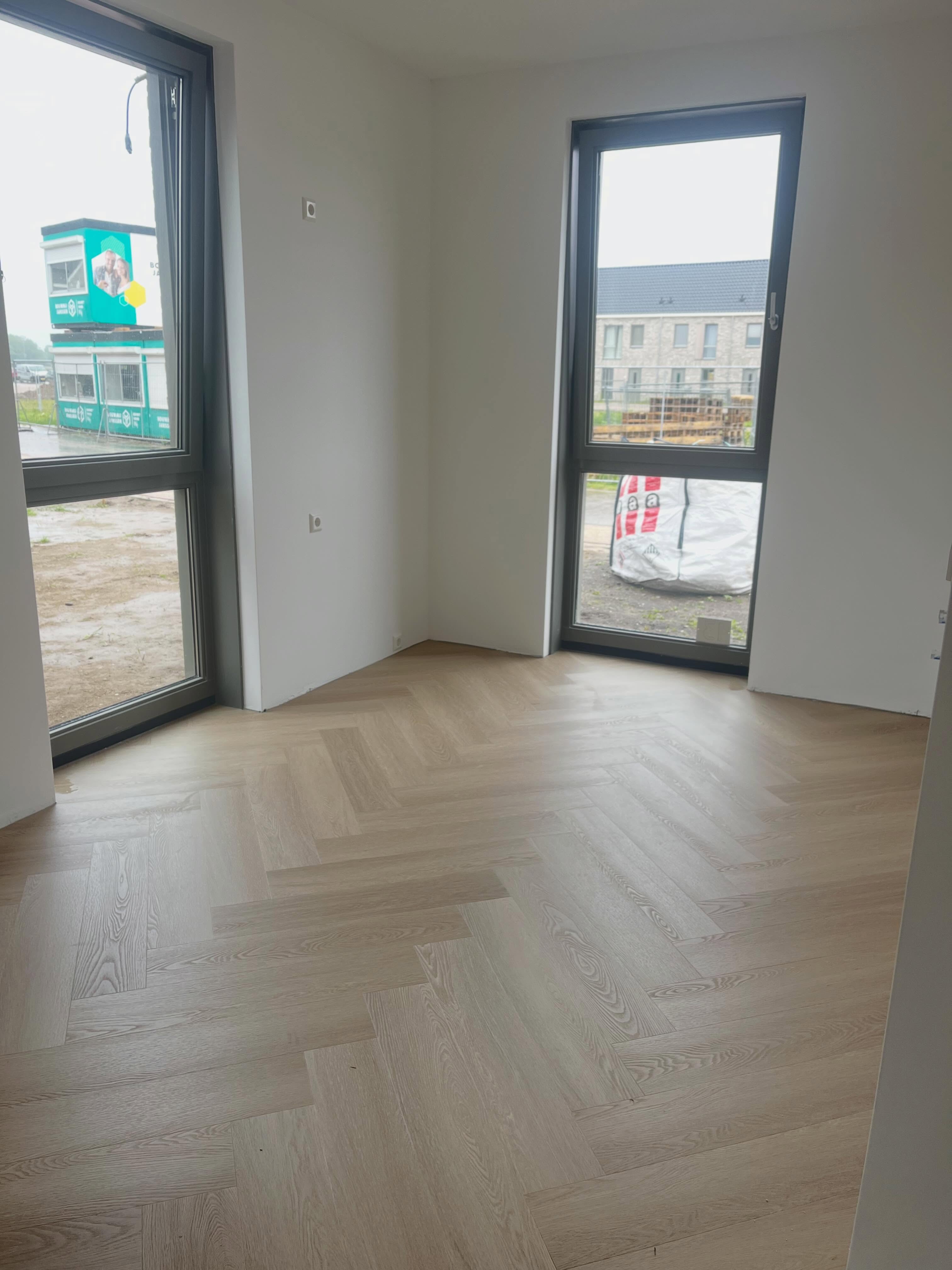 PVC visgraatvloer op de begane grond
